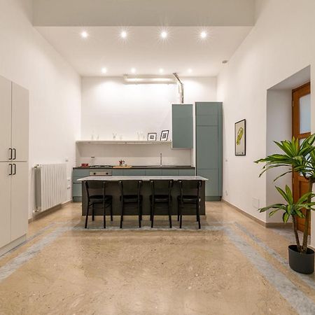 Vucciria Apartments By Wonderful Italy Palermo Bagian luar foto