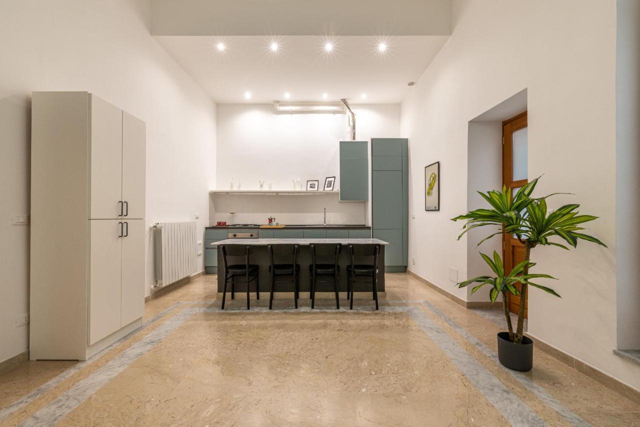 Vucciria Apartments By Wonderful Italy Palermo Bagian luar foto